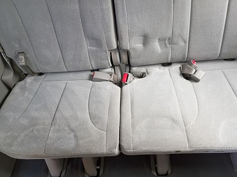 Used 2007 Kia Sedona EX image 12