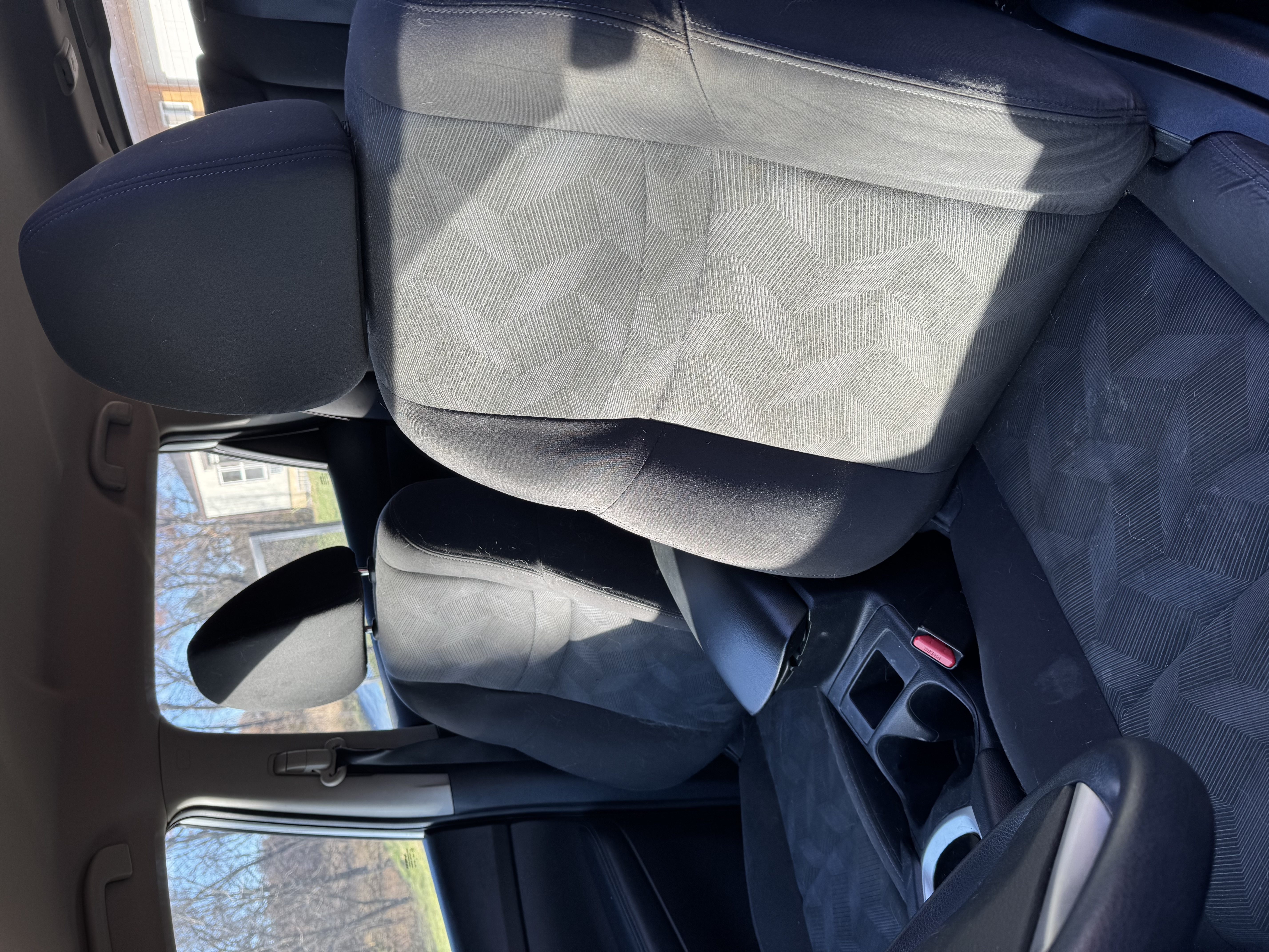 Used 2016 Nissan Rogue S AWD/4WD image 2