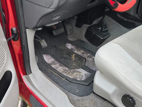 Used 2003 Ford F150 XLT image 17