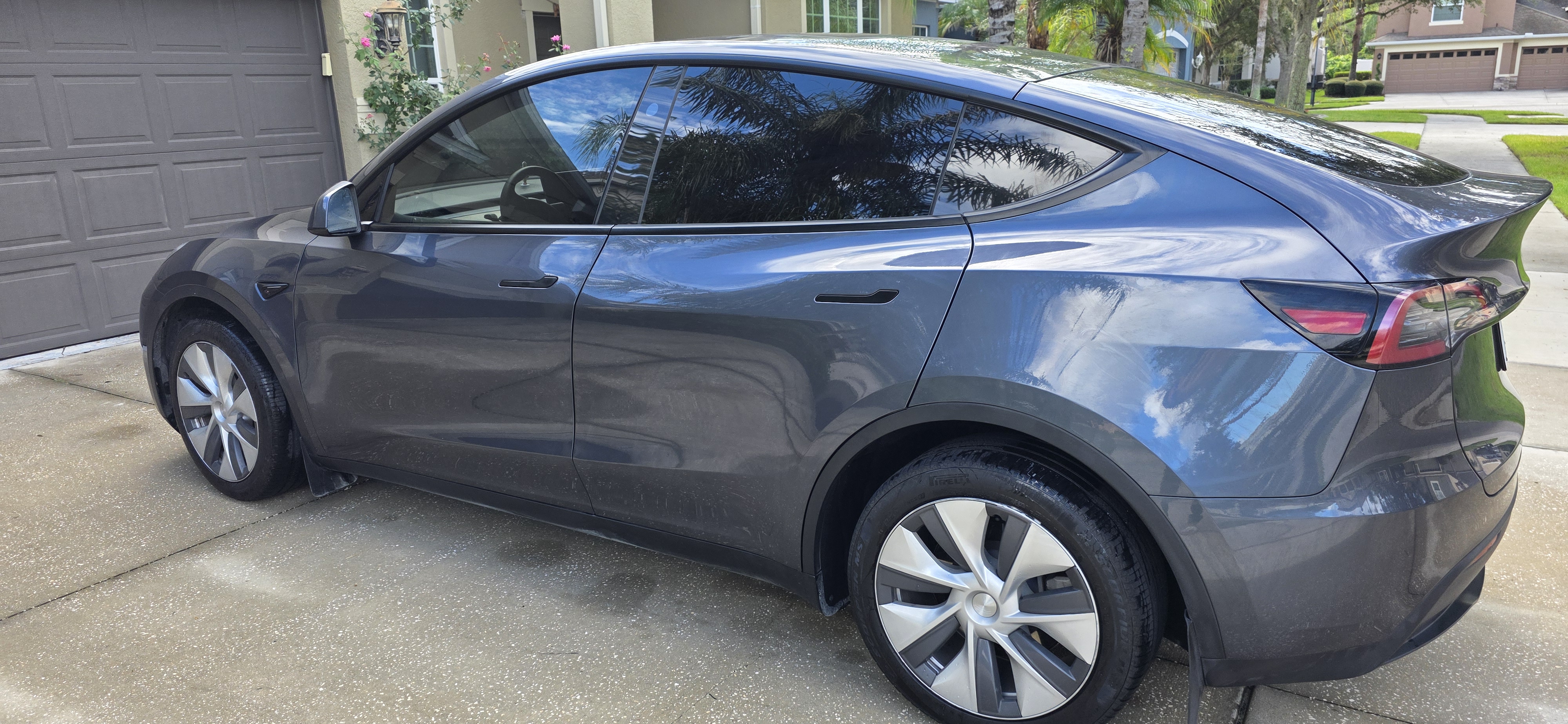 Used 2023 Tesla Model Y Long Range AWD/4WD image 10