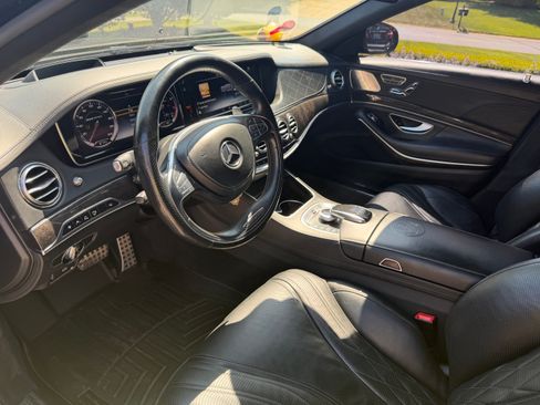 Used 2015 Mercedes-Benz S 63 AMG 4MATIC Sedan image 12