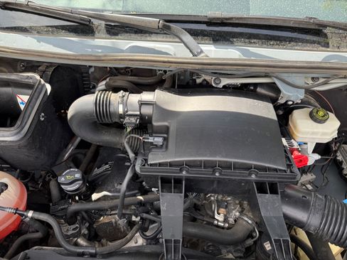 Used 2019 Mercedes-Benz Sprinter 2500 image 22