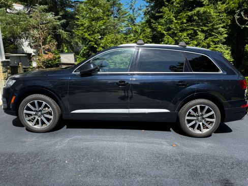 Used 2017 Audi Q7 3.0T Premium Plus AWD/4WD image 5