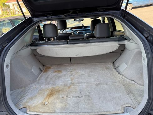 Used 2012 Toyota Prius Four image 12