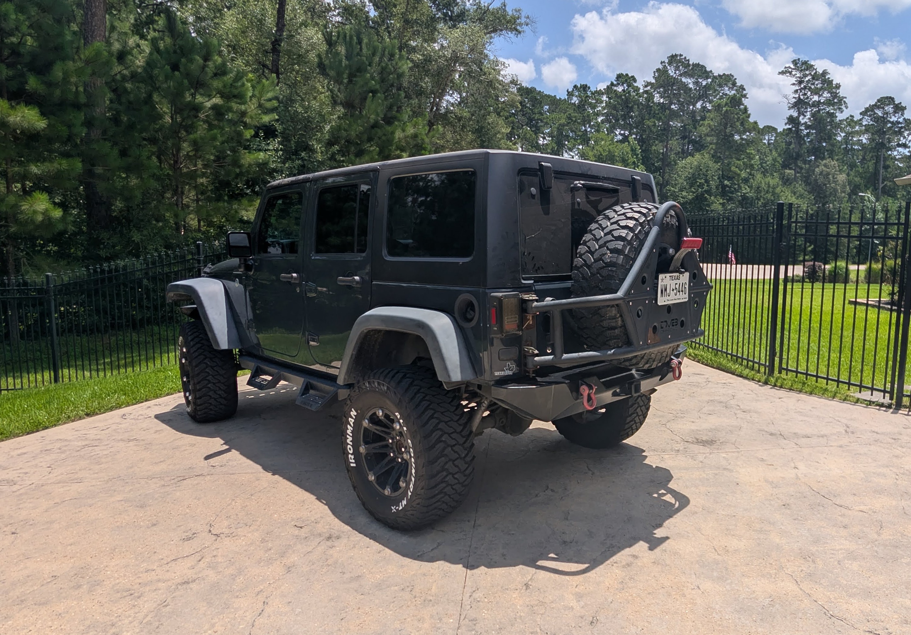 Used 2016 Jeep Wrangler Unlimited Sport AWD/4WD image 8