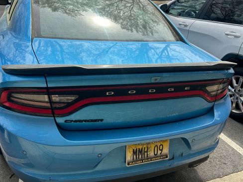 Used 2018 Dodge Charger SXT w/ Blacktop Package image 14