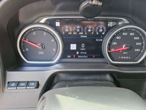 Used 2020 Chevrolet Silverado 3500 High Country image 8