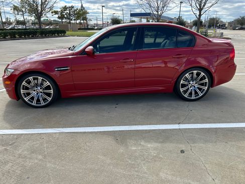 Used 2009 BMW M3 Sedan image 2