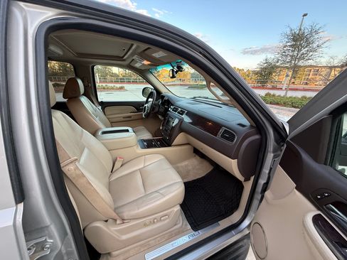 Used 2007 GMC Yukon XL Denali image 12