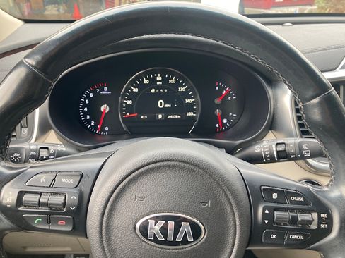 Used 2018 Kia Sorento EX image 13