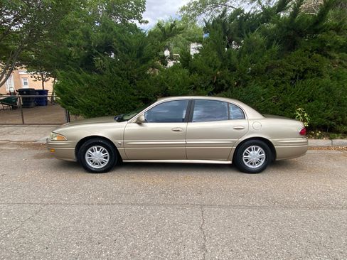 Used 2005 Buick Le Sabre Custom FWD image 1