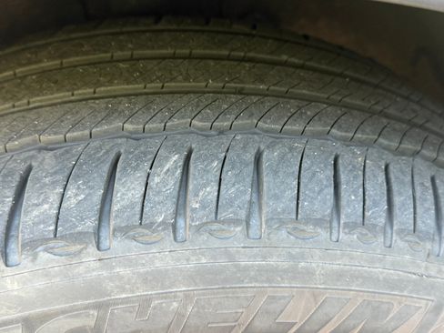 Used 2014 Toyota RAV4 Limited image 15