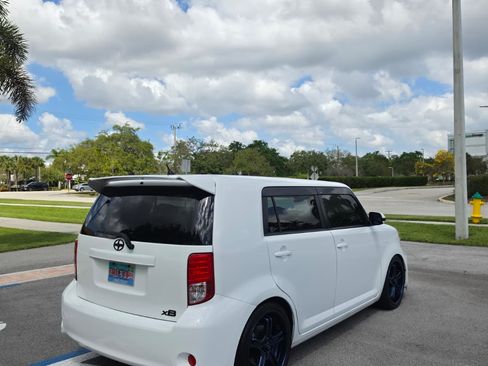 Used 2012 Scion xB image 6