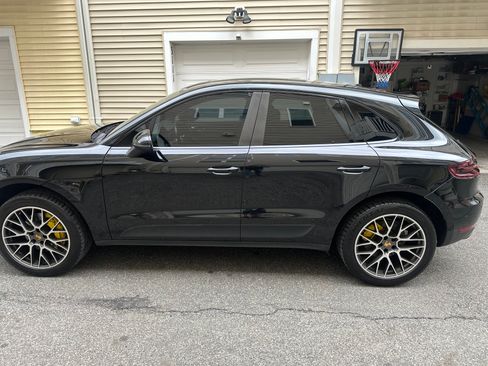 Used 2017 Porsche Macan S image 6