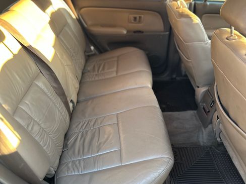 Used 2002 Toyota 4Runner Limited image 12