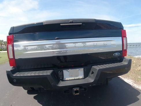 Used 2020 Ford F450 Platinum w/ FX4 Off-Road Package image 11