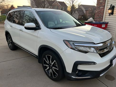 Used 2019 Honda Pilot Touring image 4