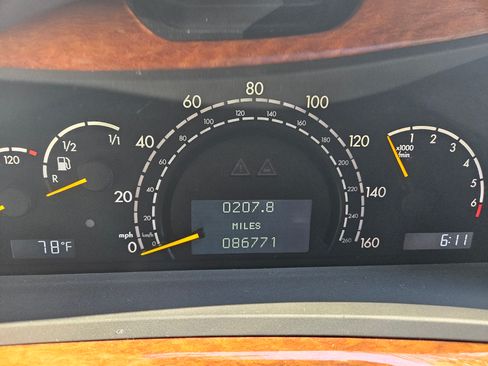 Used 2005 Mercedes-Benz S 430 image 11