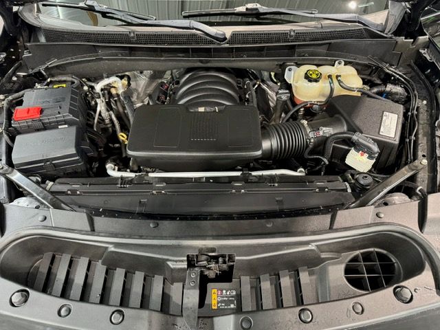 Used 2021 GMC Yukon Denali w/ Denali Premium Package AWD/4WD image 10