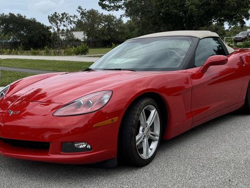 Used 2008 Chevrolet Corvette Convertible w/ Preferred Equipment Group image 5