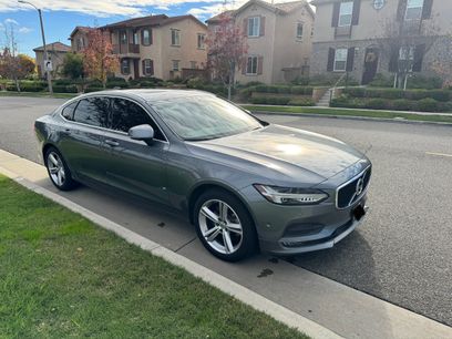 Used 2018 Volvo S90 T5 Momentum w/ Convenience Package