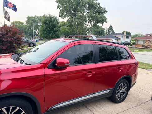 Used 2016 Mitsubishi Outlander SEL AWD/4WD image 8