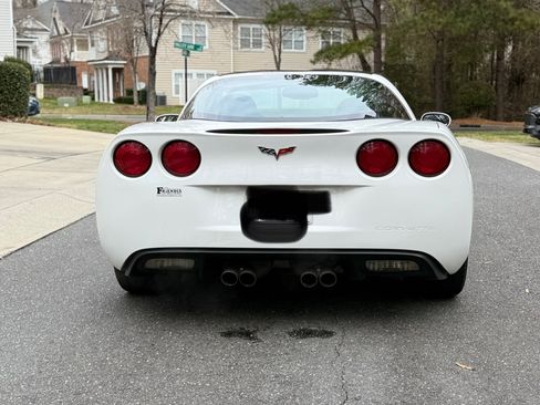 Used 2005 Chevrolet Corvette Coupe w/ Preferred Equipment Group image 6
