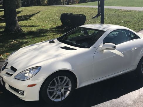 Used 2009 Mercedes-Benz SLK 300 SLK 300 Roadster 2D image 4