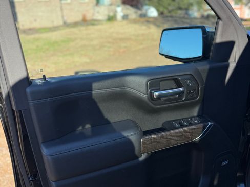 Used 2021 GMC Sierra 1500 Denali image 9