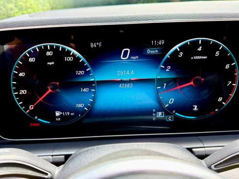 Used 2020 Mercedes-Benz GLE 350 4MATIC image 15
