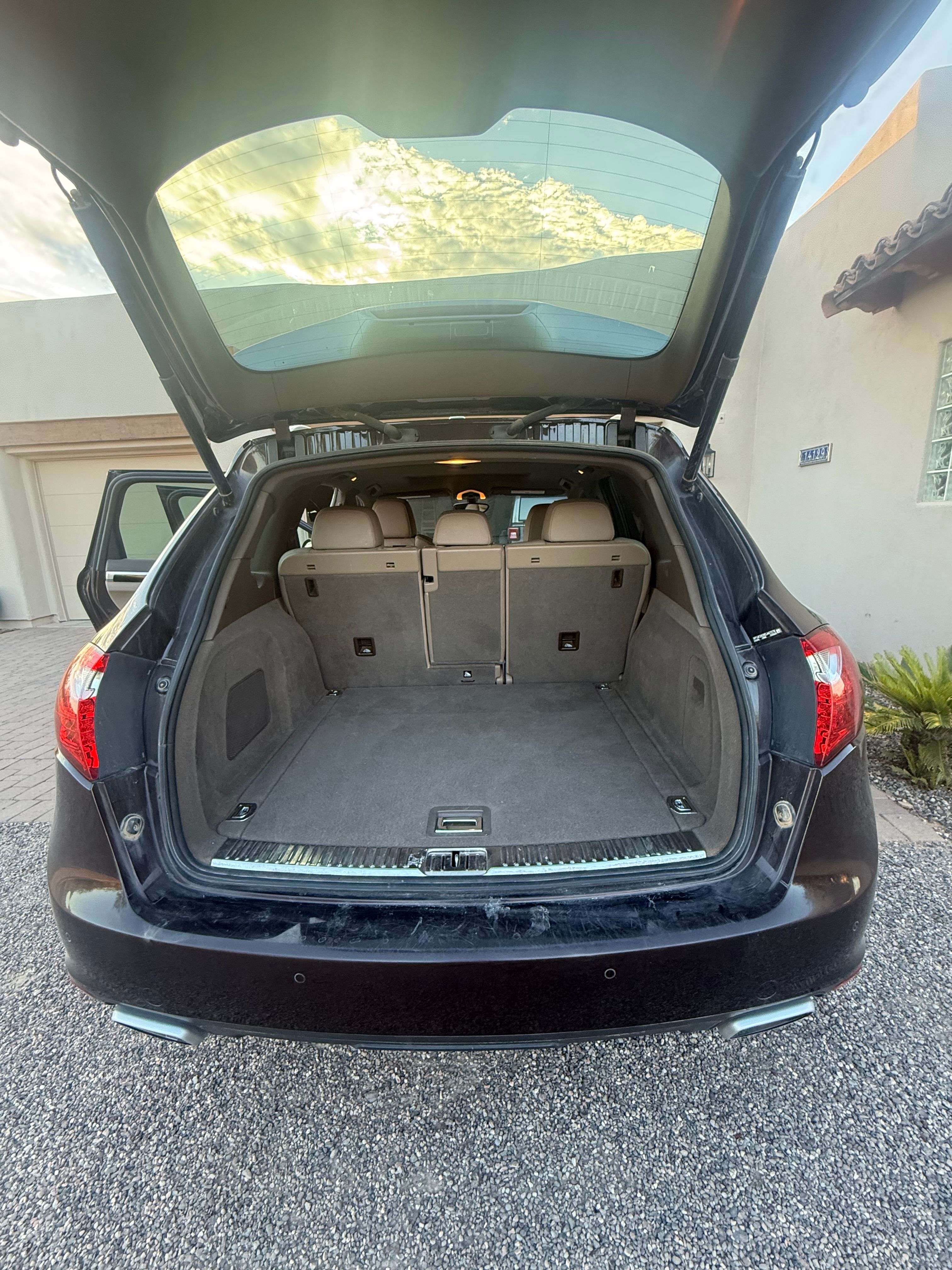 Used 2014 Porsche Cayenne Diesel Platinum Edition AWD/4WD image 13