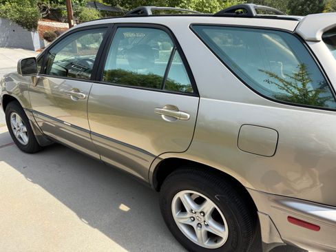 Used 2003 Lexus RX 300 2WD image 9