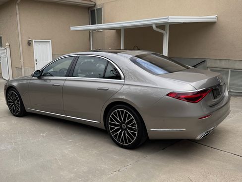 Used 2022 Mercedes-Benz S 500 4MATIC image 8