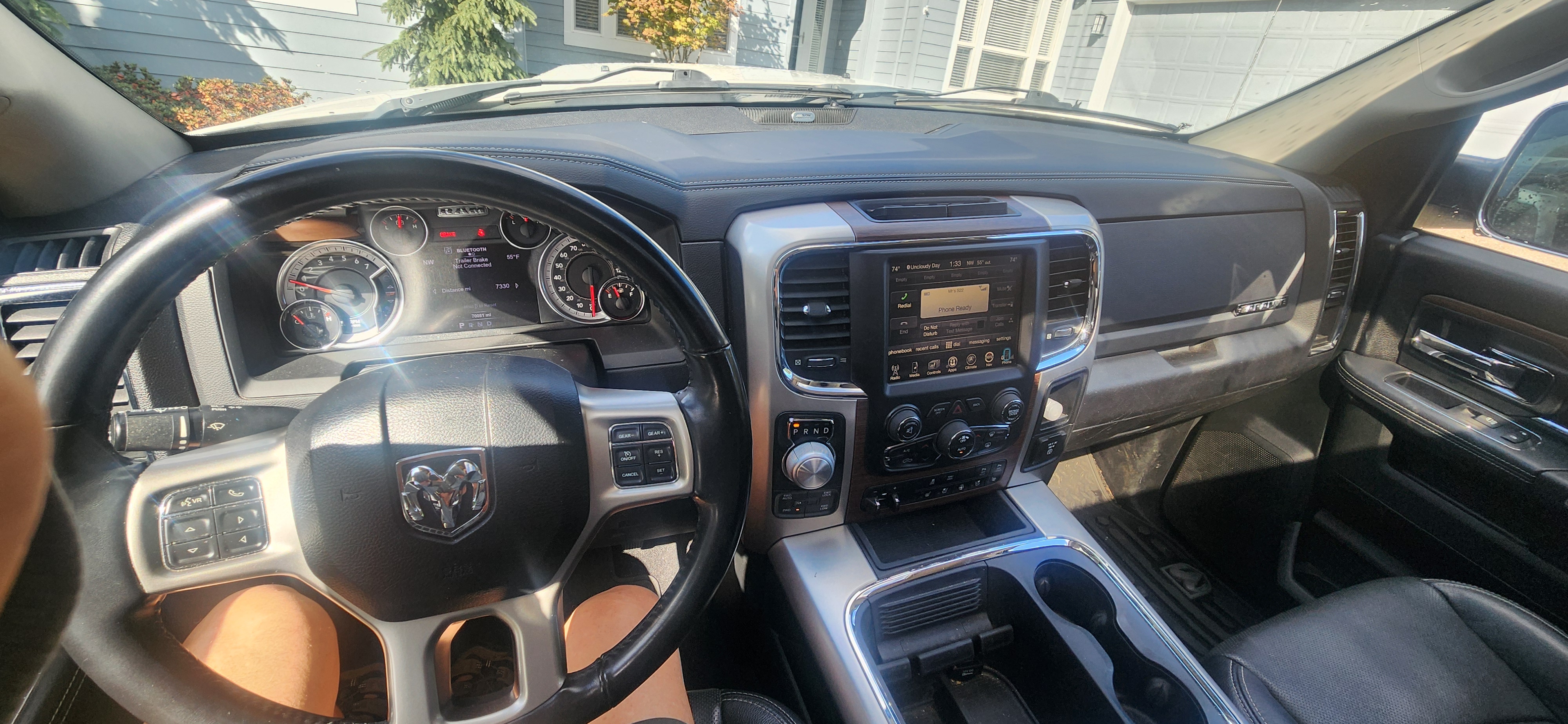 Used 2017 RAM 1500 Laramie w/ Convenience Group AWD/4WD image 11