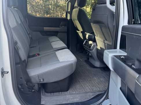 Used 2021 Ford F150 XLT w/ Equipment Group 302A High image 11