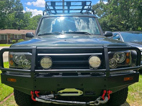 Used 2003 Land Rover Discovery SE AWD/4WD image 1