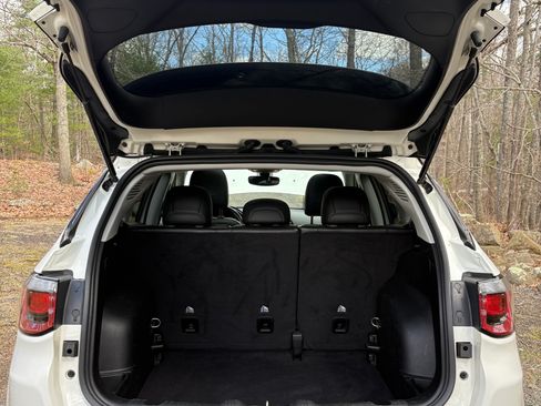 Used 2020 Jeep Compass Latitude image 9