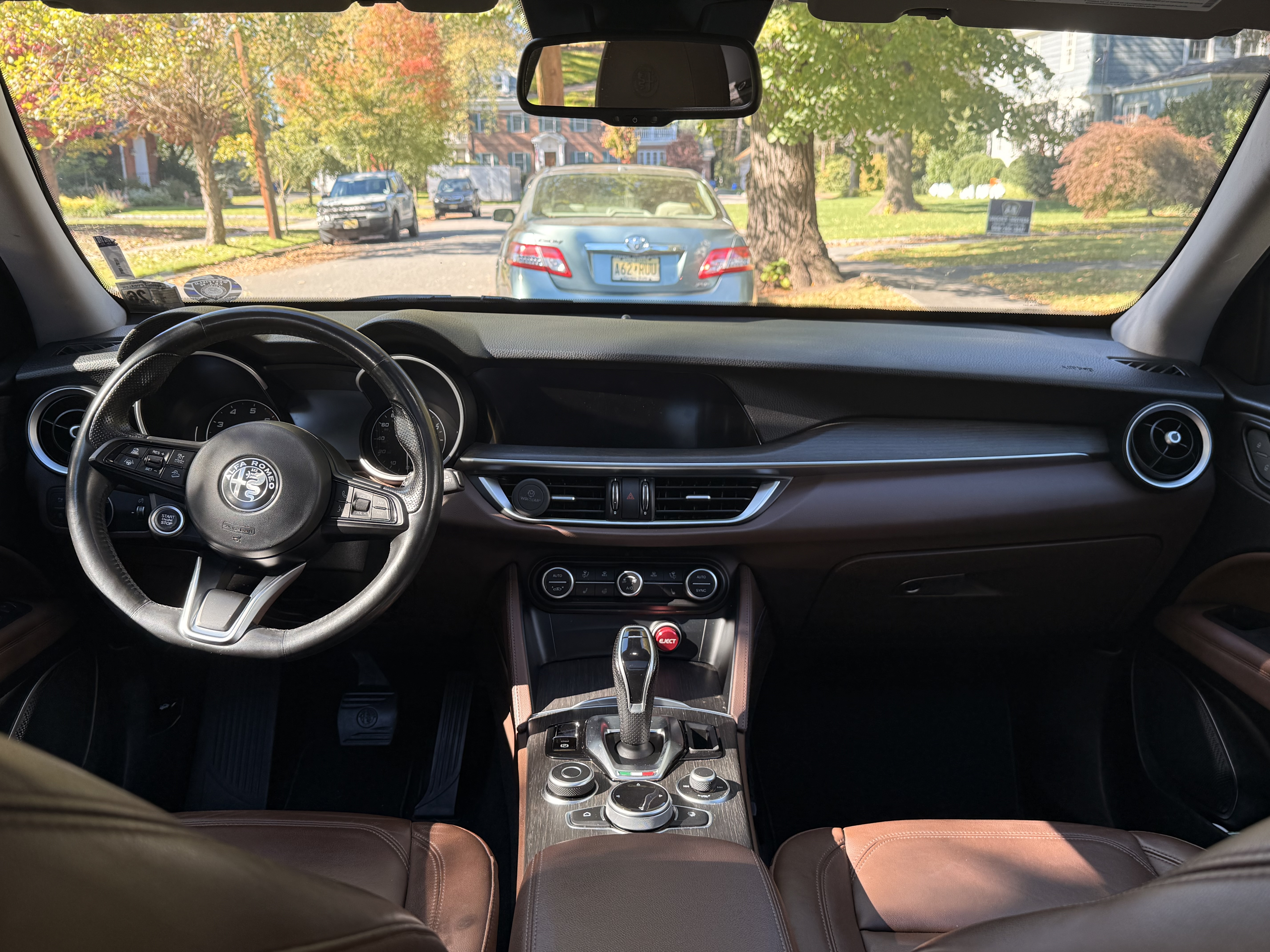 Used 2021 Alfa Romeo Stelvio Ti w/ Active Assist 2 Package TI AWD/4WD image 10