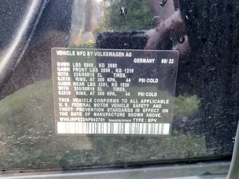 Used 2022 Volkswagen ID.4 Pro image 14