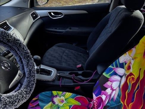 Used 2013 Nissan Sentra SV image 8