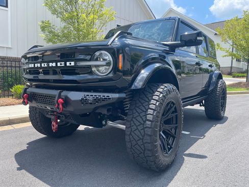 Used 2023 Ford Bronco Outer Banks image 1