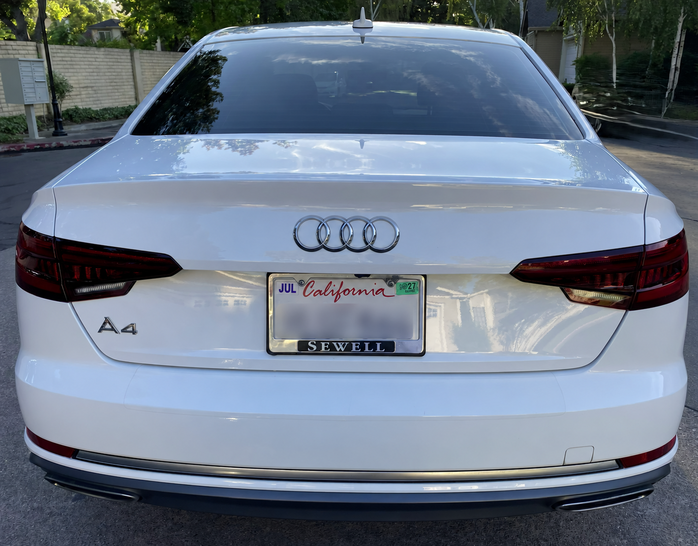 Used 2019 Audi A4 2.0T Premium w/ Convenience Package FWD image 5