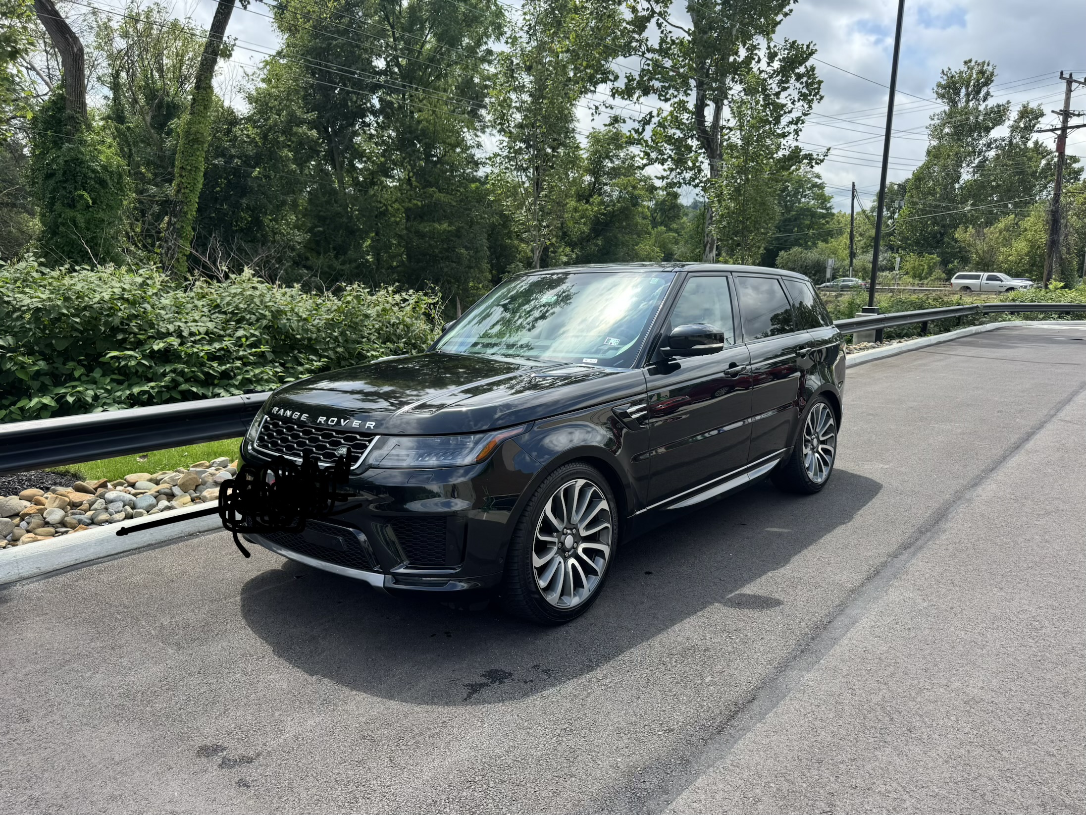 Used 2018 Land Rover Range Rover Sport HSE AWD/4WD image 1