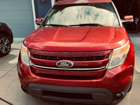 Used 2013 Ford Explorer Limited image 4