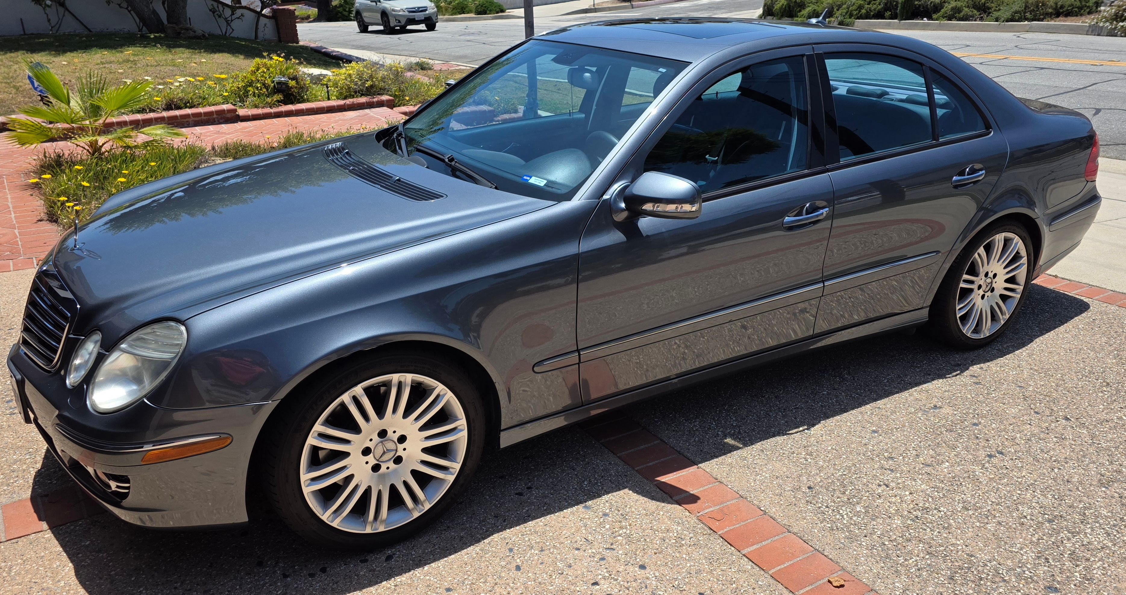 Used 2007 Mercedes-Benz E 350 Sedan image 1