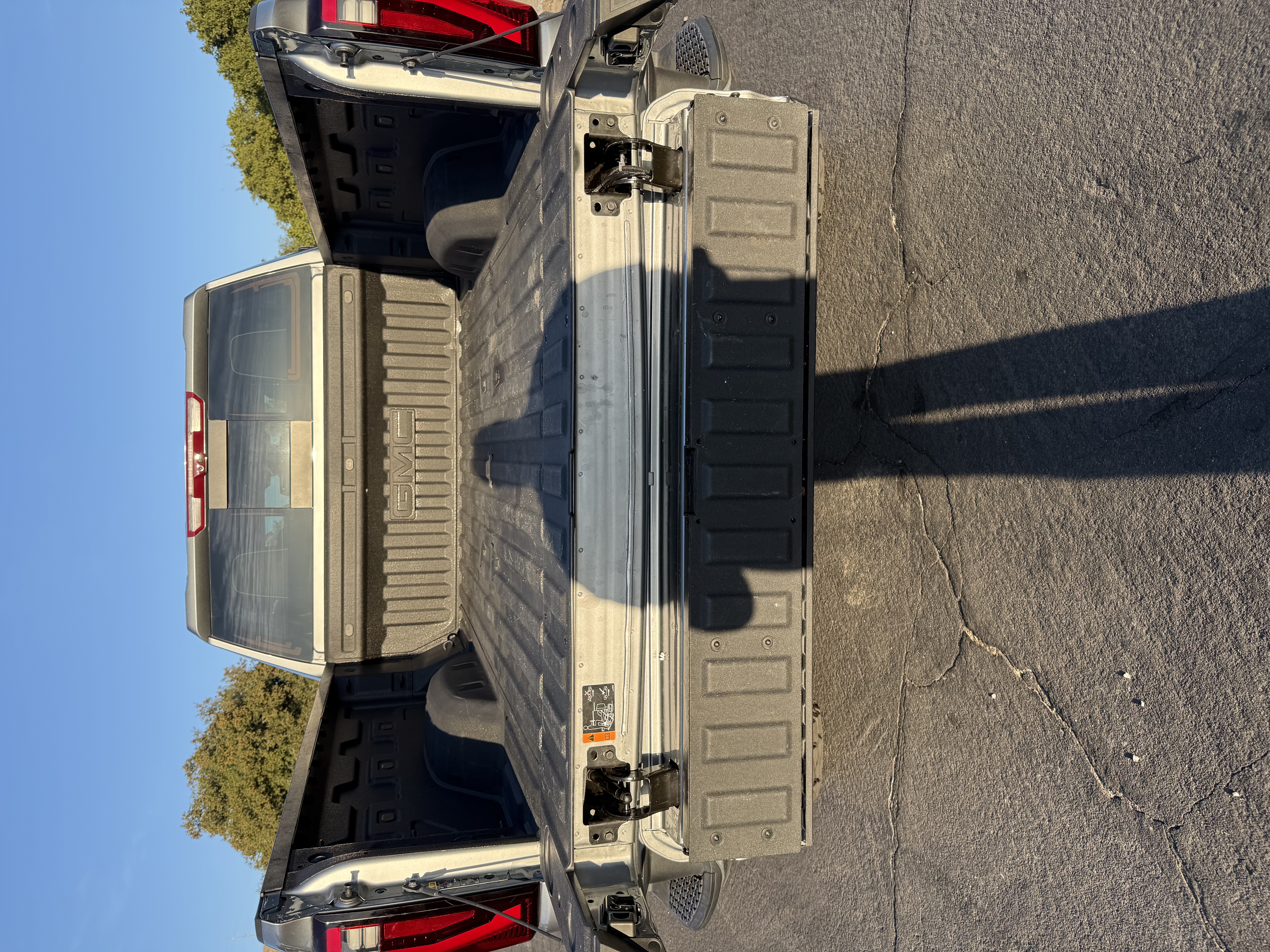 Used 2026 GMC Sierra 2500 Denali Ultimate AWD/4WD image 5