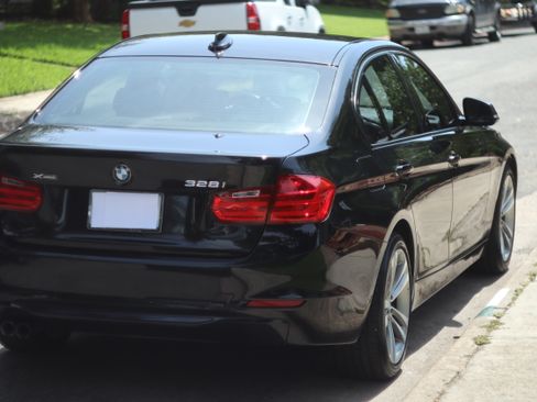Used 2014 BMW 328i xDrive Sedan AWD/4WD image 5