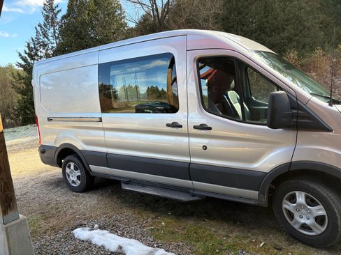 Used 2017 Ford Transit 250 148 Medium Roof image 1