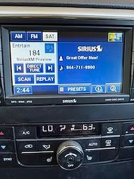 Used 2011 Jeep Grand Cherokee Laredo RWD image 12
