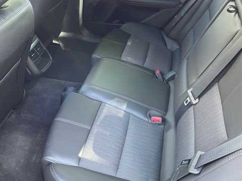 Used 2015 Chevrolet Impala LT FWD image 9